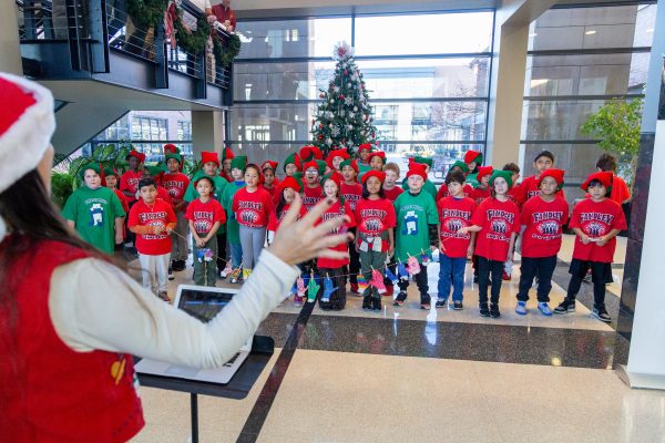 Findley Spreads Holiday Cheer at John Deere Financial
