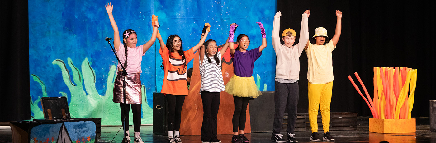 Findley students singing in production of Finding Nemo